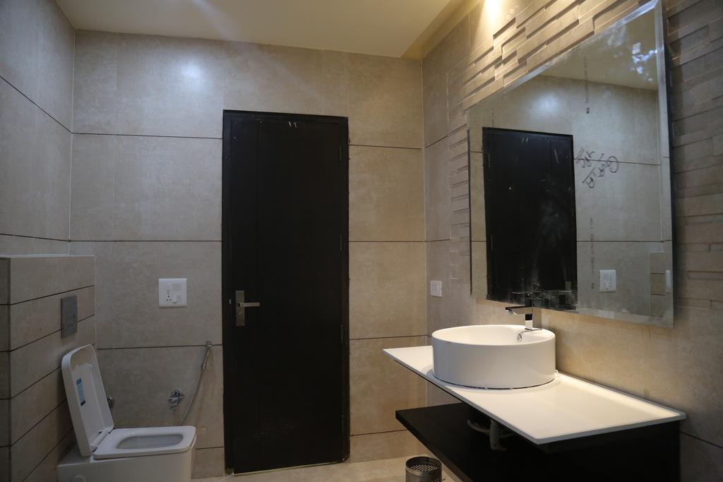 Hardy'S World Hotel Ludhiana Kamer foto